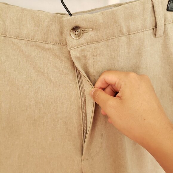 Greg Norman Men Beige Khaki Performance Moisture Wicking Golf Shorts Size 38 - Picture 7 of 13